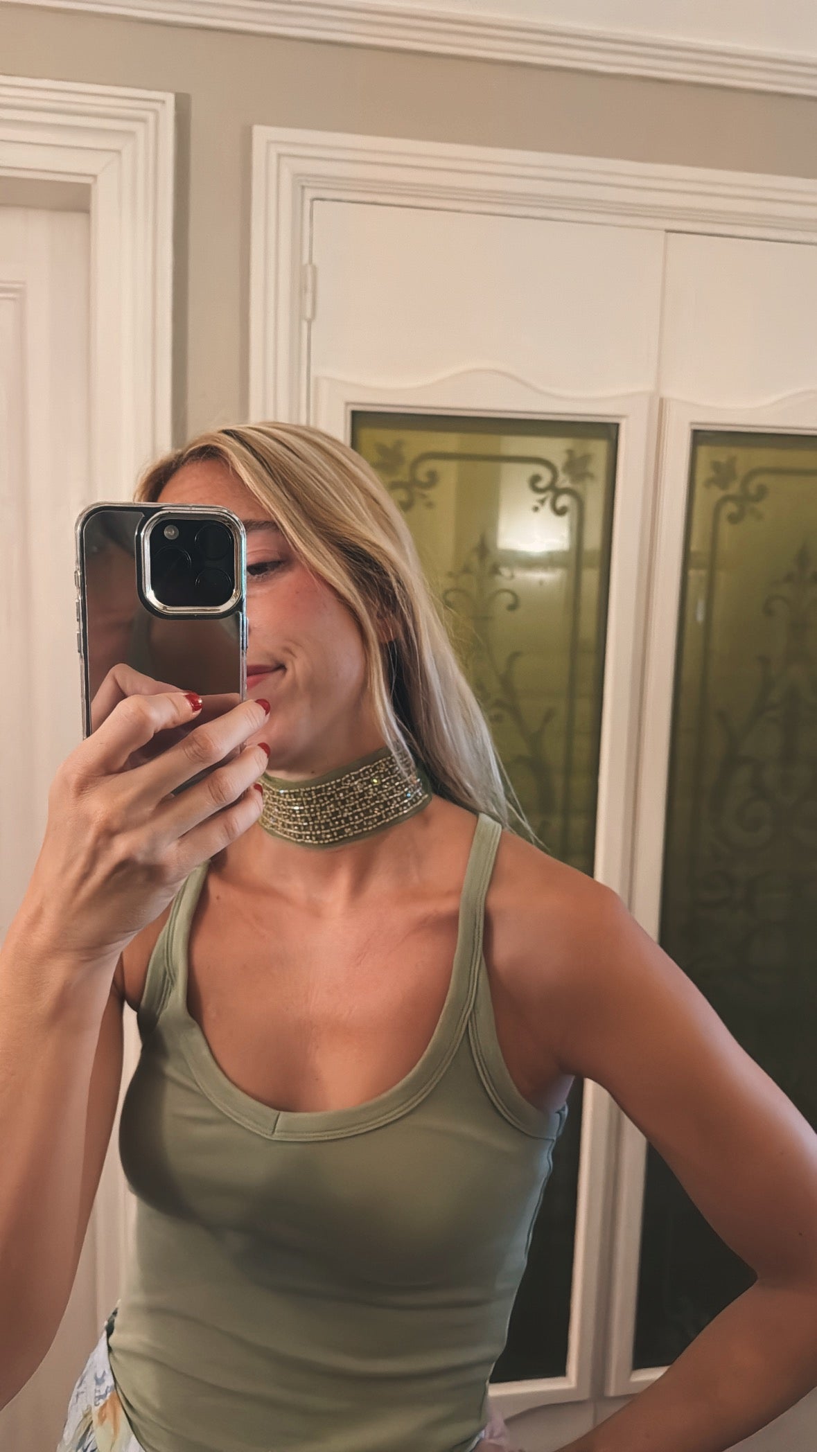 Choker oasis